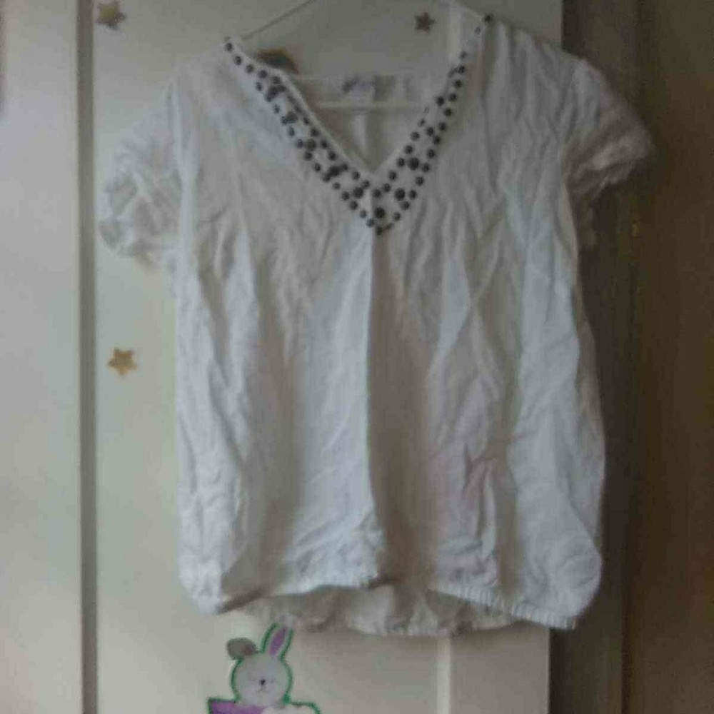White top womens